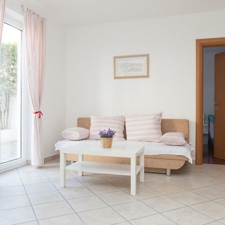 Alpeza Apartments ボル エクステリア 写真