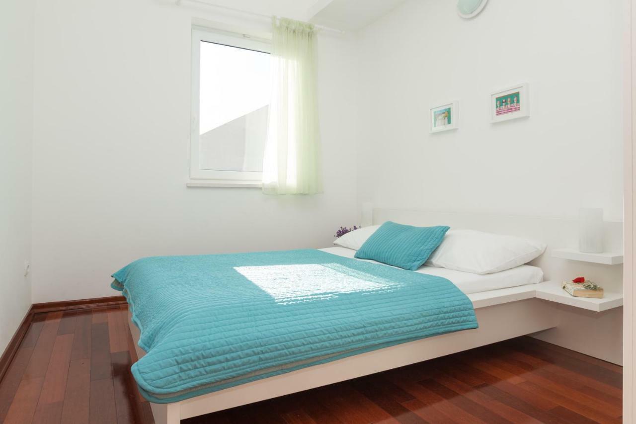 Alpeza Apartments ボル エクステリア 写真